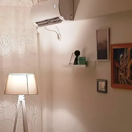 Apartament Warm Welcoming In The Center Of